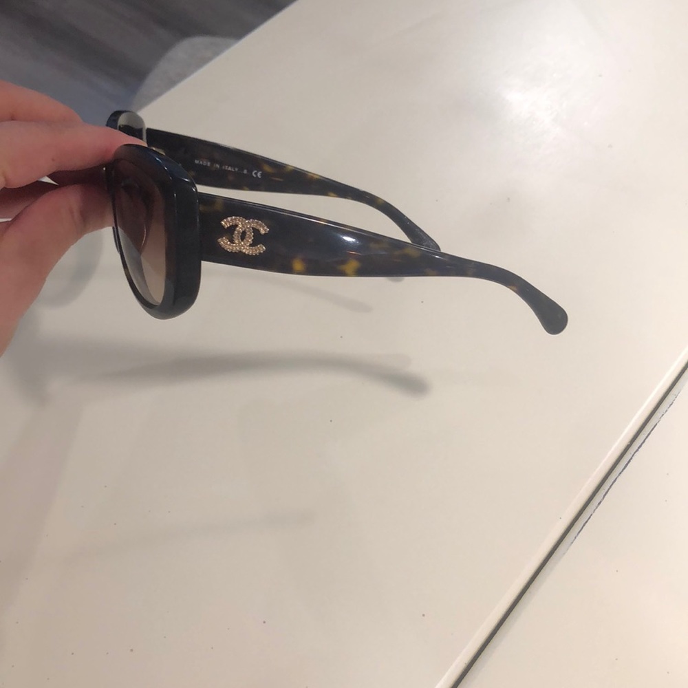 Channel sunglasses 100 percent authentic